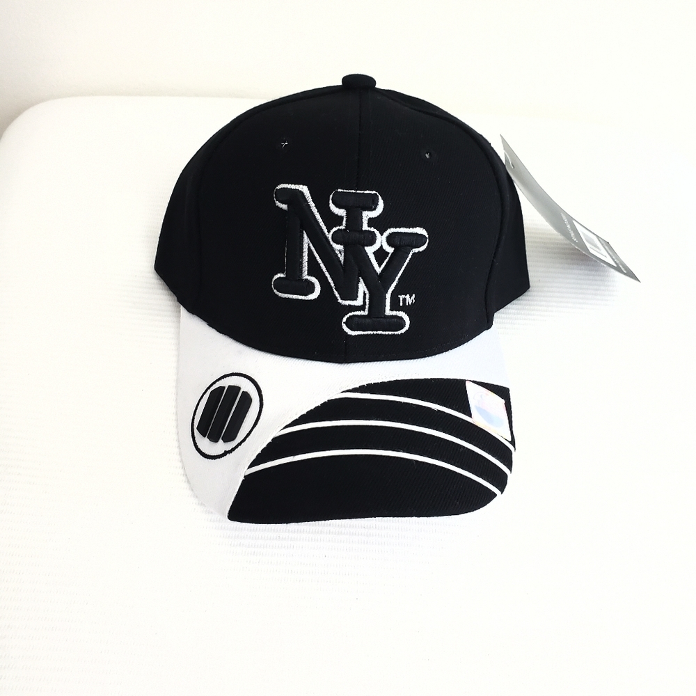 City Hunter New York Adjustable Baseball Hat